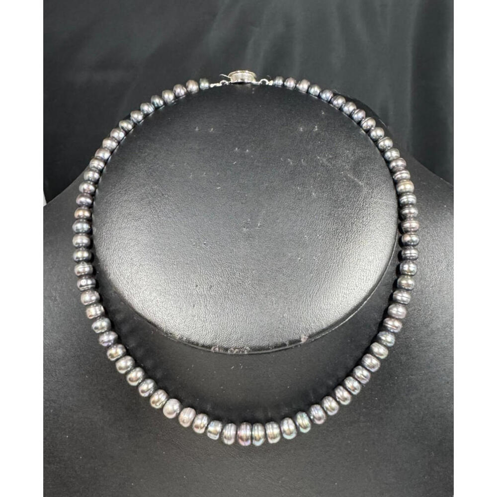 Hematite Steel-Gray Bead Choker/Collar Necklace, 15 inch - Vintage Collectible